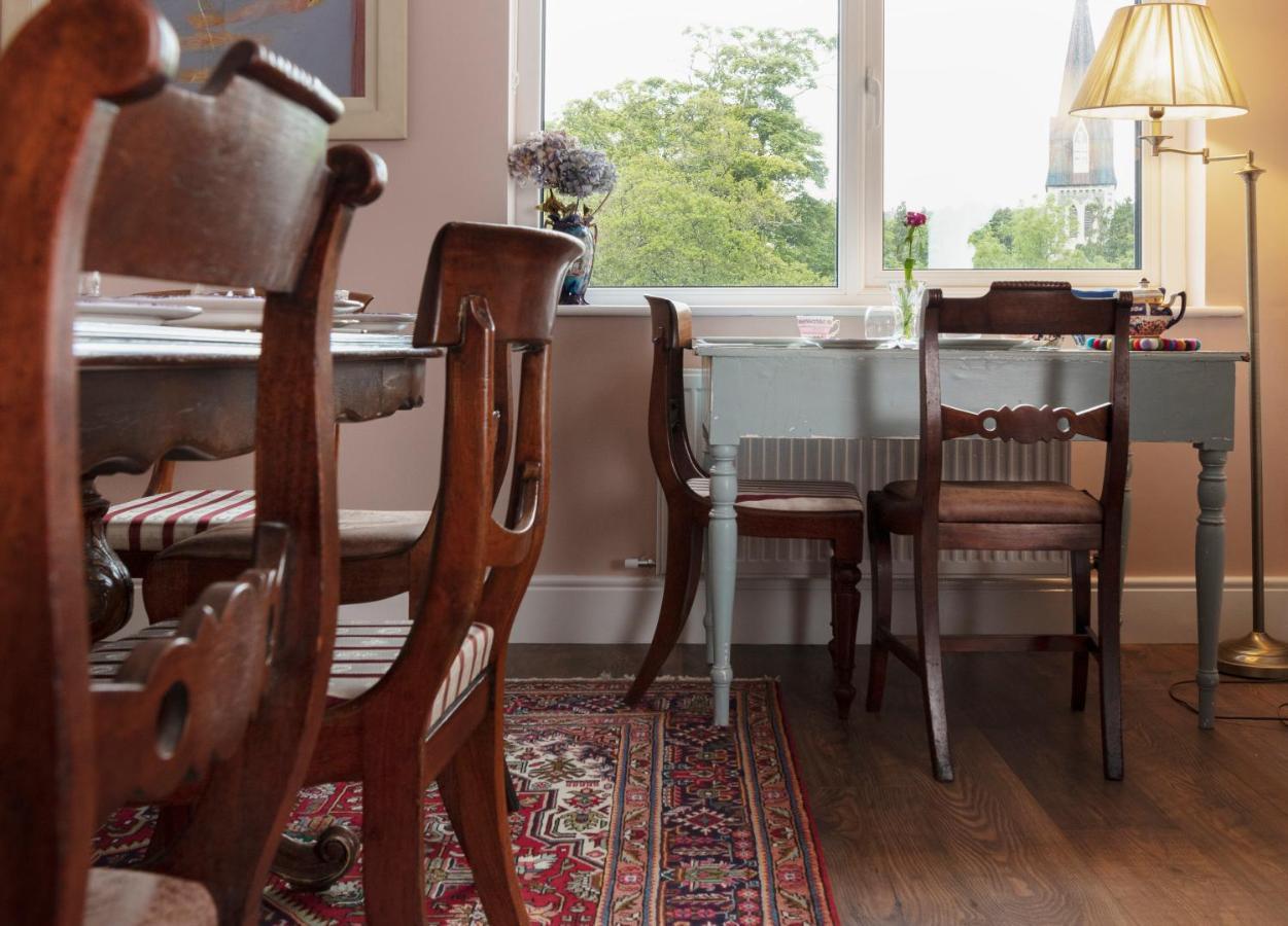Bridge Street Townhouse Bed & Breakfast Кенмеър Екстериор снимка